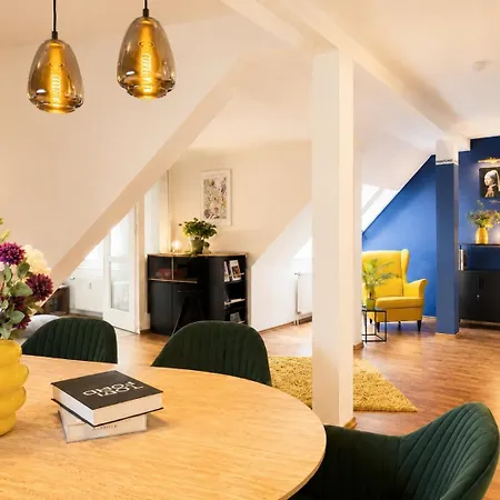 Luxus Designer Maisonette In 1a Lage Der Historischen Altstadt Potsdams Mit 150 Qm Und Privater Dachterrasse Potsdam