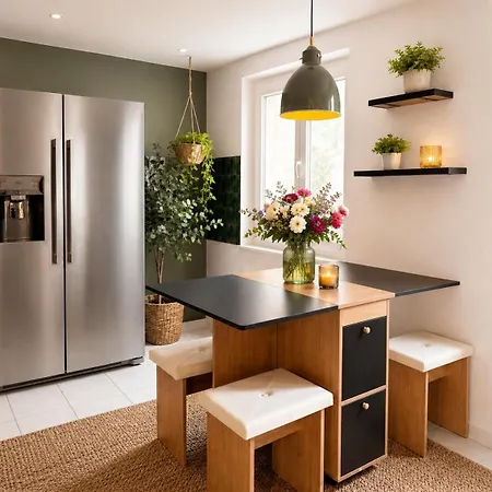 Luxus Designer Maisonette In 1a Lage Der Historischen Altstadt Potsdams Mit 150 Qm Und Privater Dachterrasse *